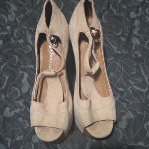 Jeffrey Campbell Beige Peep Toe Heels